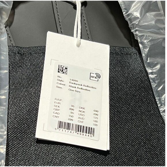 RAINS‎ Backpack Women’s Reflective | 70 Black H18.9 x W11.8 x D4.7” Rucksack main image 15
